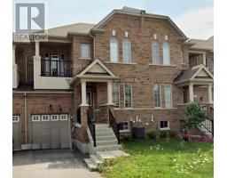 205 LAKER COURT, Newmarket, Ontario
