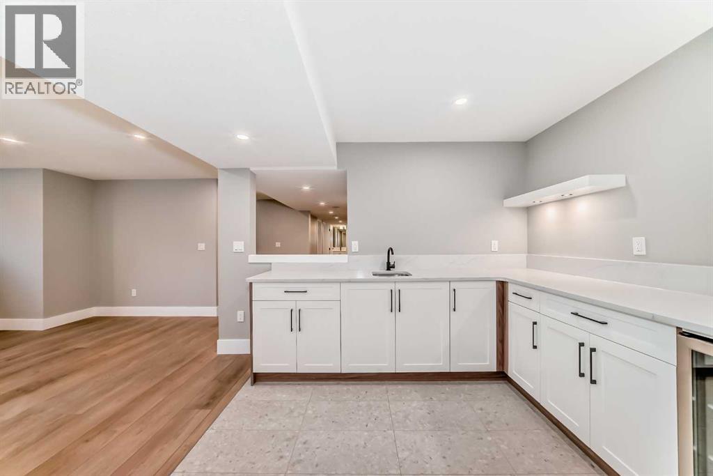 959 Lake Arrow Way Se, Calgary, Alberta  T2J 3C2 - Photo 35 - A2269909