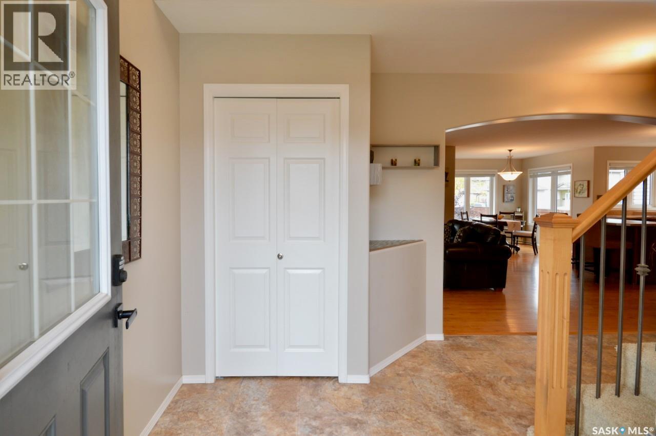 307 Denham Court, Saskatoon, Saskatchewan  S7R 1E5 - Photo 16 - SK024398