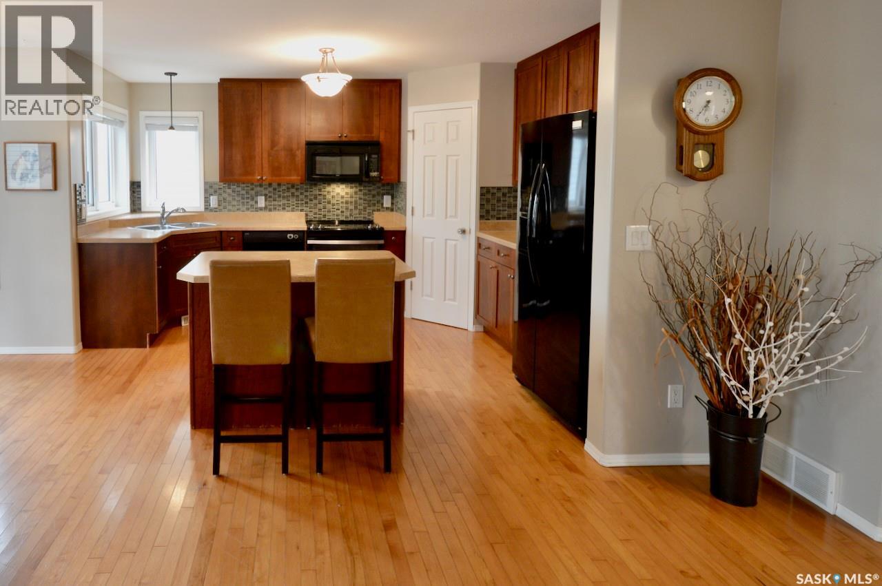 307 Denham Court, Saskatoon, Saskatchewan  S7R 1E5 - Photo 24 - SK024398