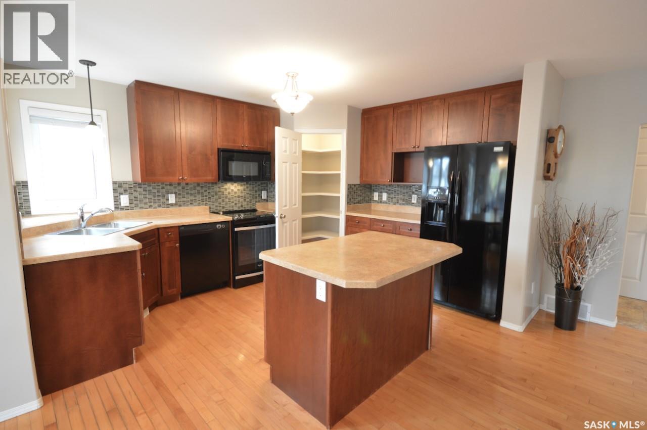 307 Denham Court, Saskatoon, Saskatchewan  S7R 1E5 - Photo 26 - SK024398