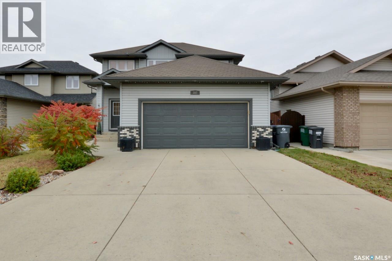 307 Denham Court, Saskatoon, Saskatchewan  S7R 1E5 - Photo 3 - SK024398