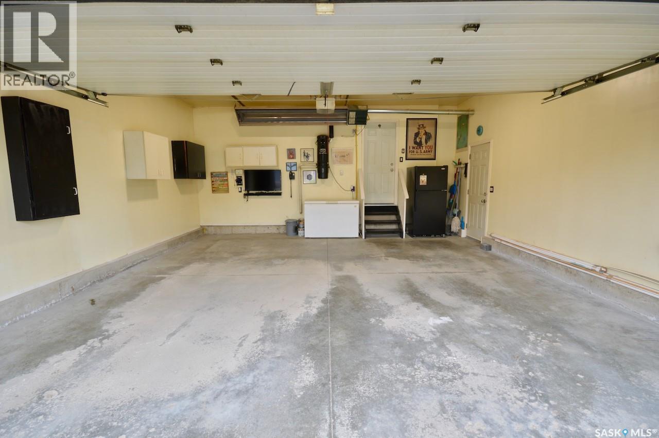 307 Denham Court, Saskatoon, Saskatchewan  S7R 1E5 - Photo 5 - SK024398