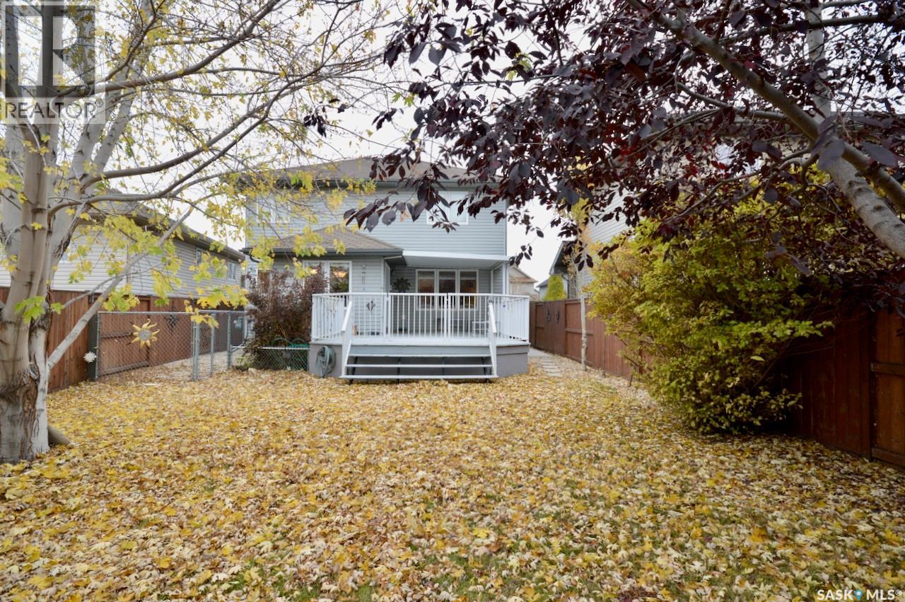 307 Denham Court, Saskatoon, Saskatchewan  S7R 1E5 - Photo 9 - SK024398