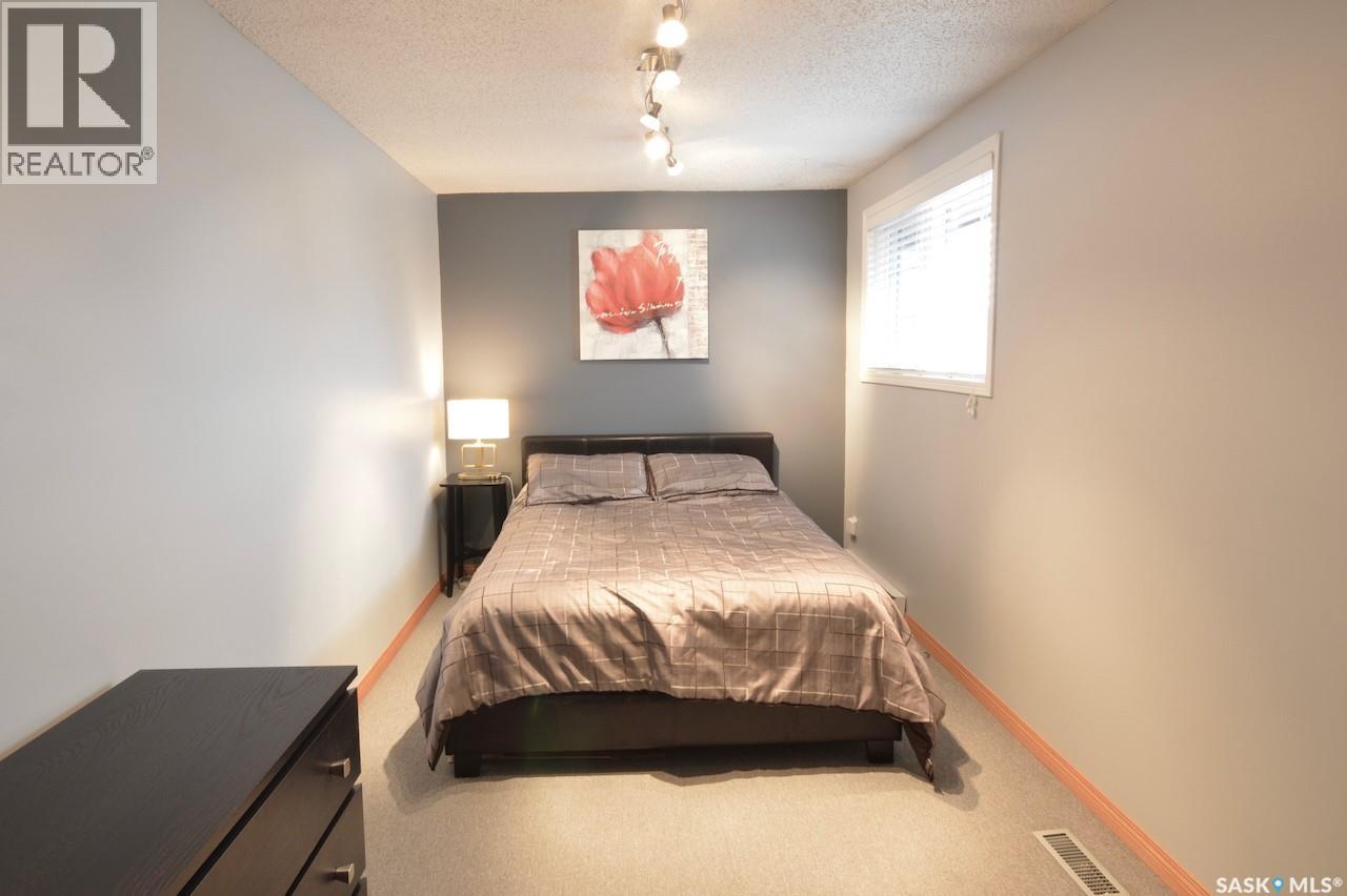 230 Dore Crescent, Saskatoon, Saskatchewan  S7K 4X9 - Photo 35 - SK024392