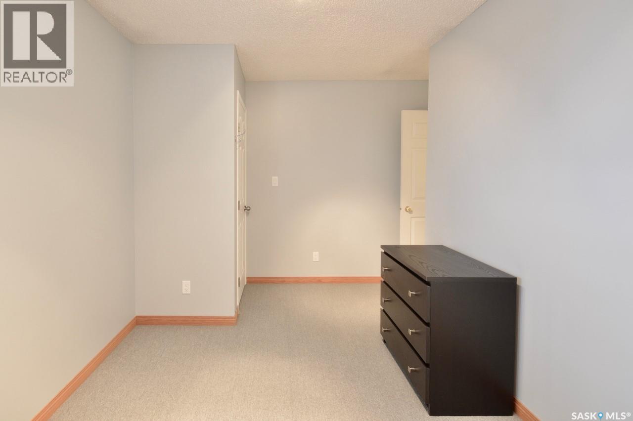 230 Dore Crescent, Saskatoon, Saskatchewan  S7K 4X9 - Photo 36 - SK024392