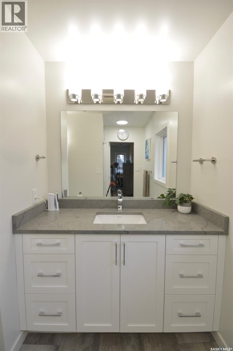 230 Dore Crescent, Saskatoon, Saskatchewan  S7K 4X9 - Photo 43 - SK024392