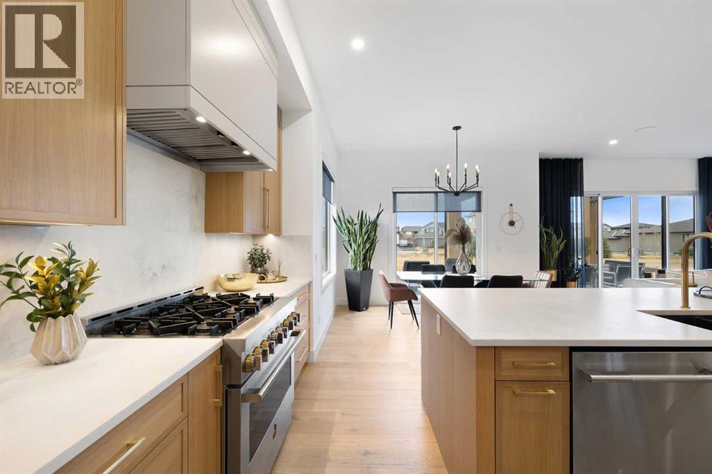 19 Monterra Way, Rural Rocky View County, Alberta  T4C 0G9 - Photo 13 - A2259004