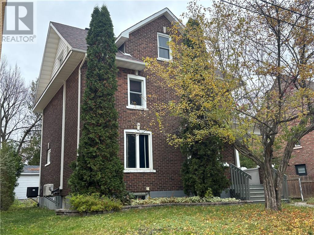 217 Lansdowne, Sudbury, Ontario  P3C 4M4 - Photo 2 - 2125734