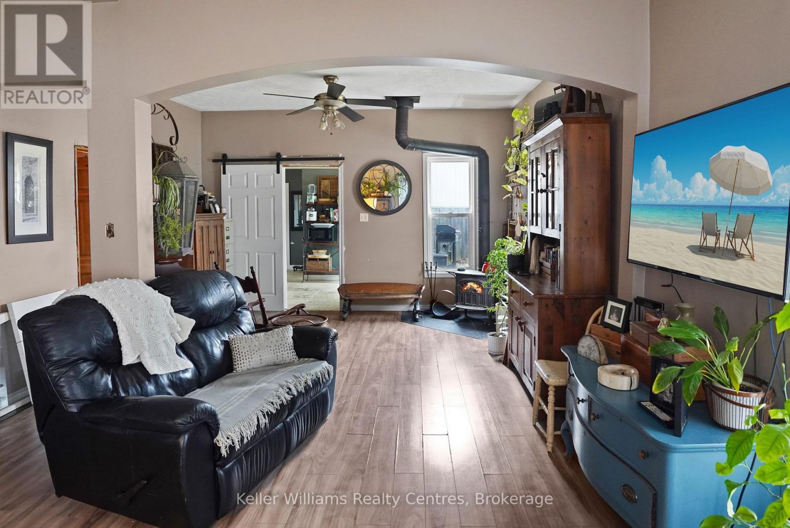 494 Isaac Street, South Bruce Peninsula, Ontario  N0H 2T0 - Photo 11 - X12565314