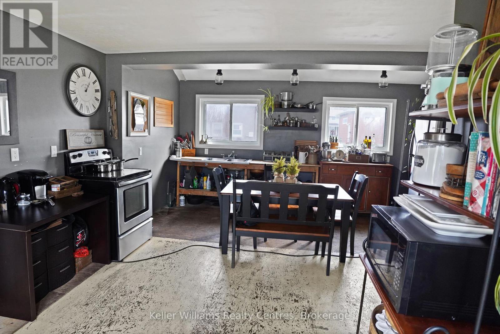 494 Isaac Street, South Bruce Peninsula, Ontario  N0H 2T0 - Photo 21 - X12565314