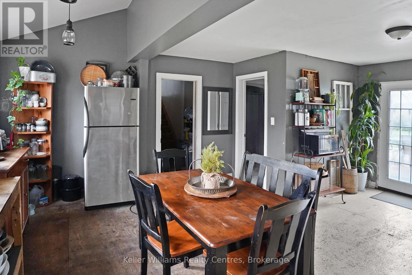 494 Isaac Street, South Bruce Peninsula, Ontario  N0H 2T0 - Photo 22 - X12565314