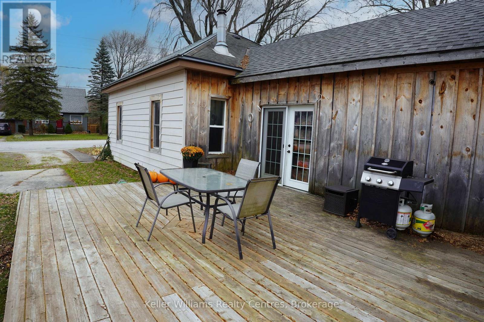 494 Isaac Street, South Bruce Peninsula, Ontario  N0H 2T0 - Photo 35 - X12565314