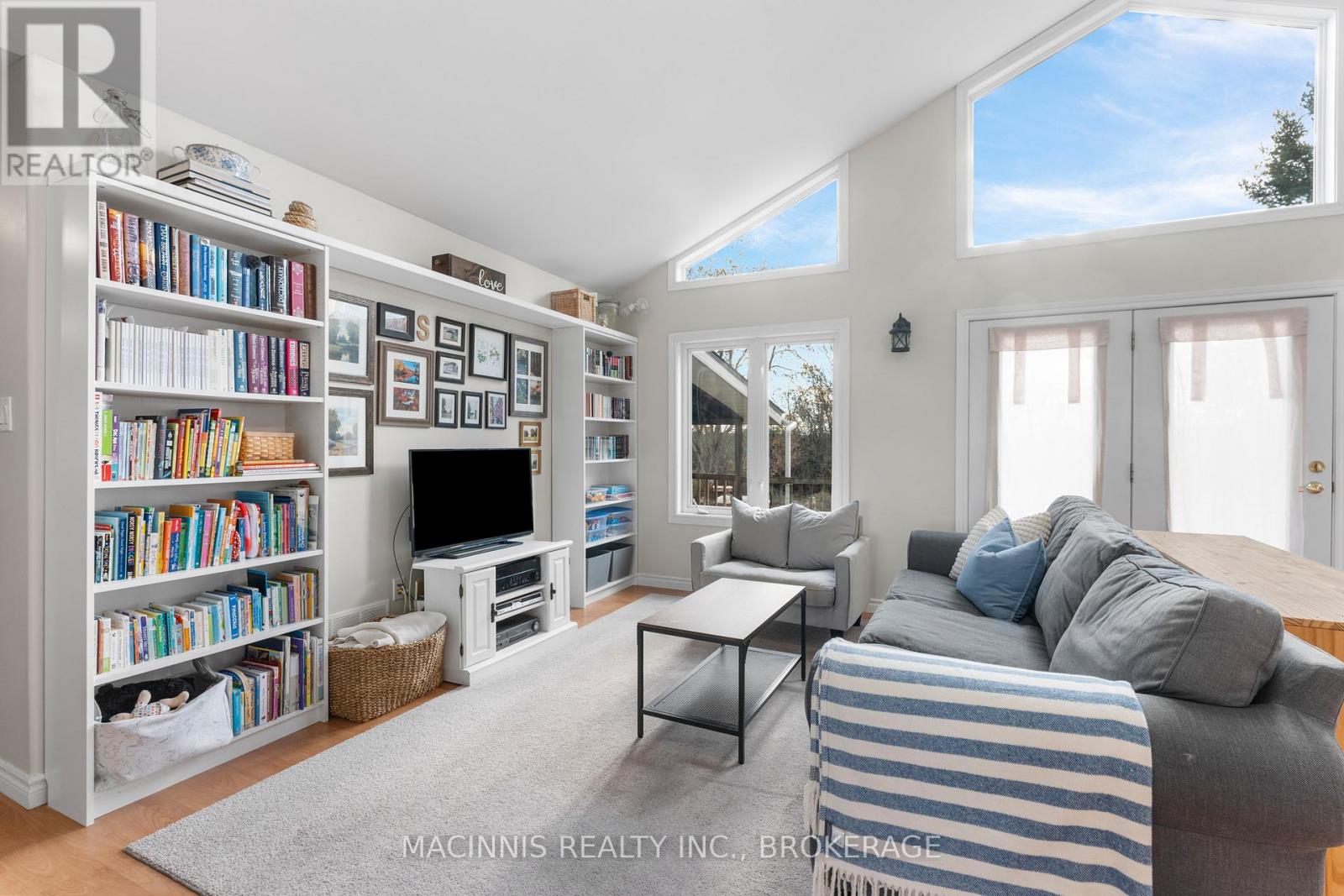 2040 Keeley Road, Frontenac, Ontario K0H 2T0 - Photo 13 - X12565260