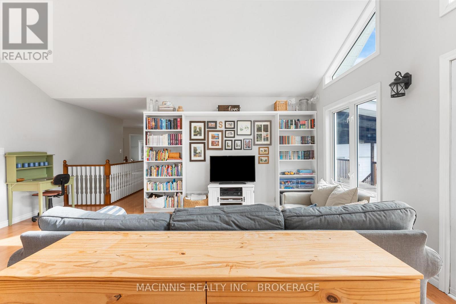 2040 Keeley Road, Frontenac, Ontario K0H 2T0 - Photo 17 - X12565260