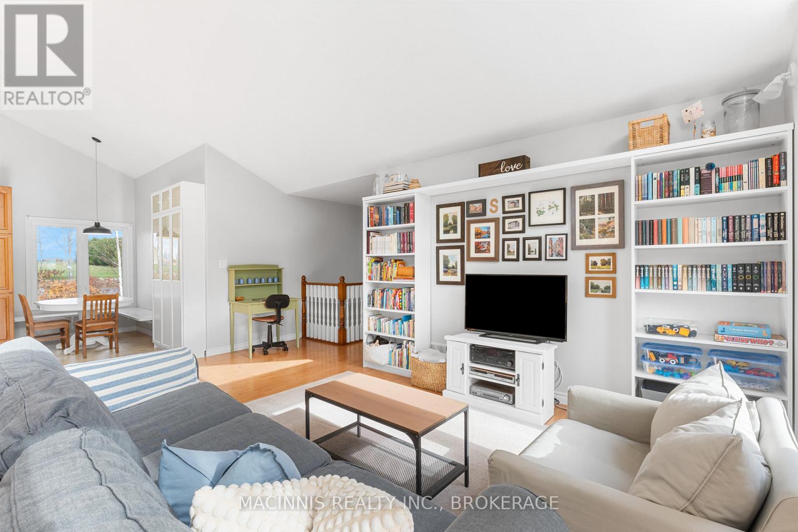 2040 Keeley Road, Frontenac, Ontario K0H 2T0 - Photo 18 - X12565260