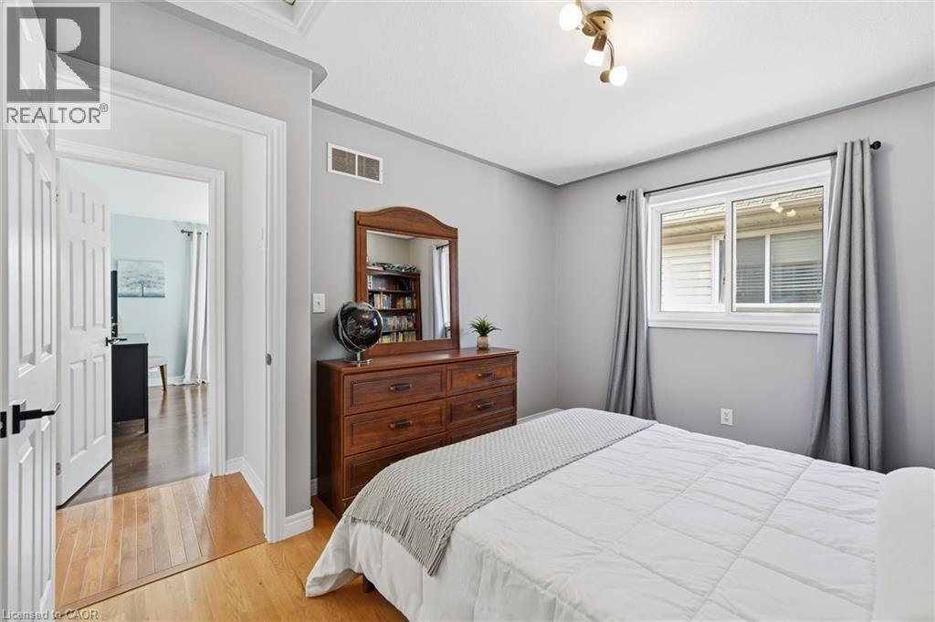 344 St. Lawrence Drive, Welland, Ontario  L3C 7H7 - Photo 18 - 40788849