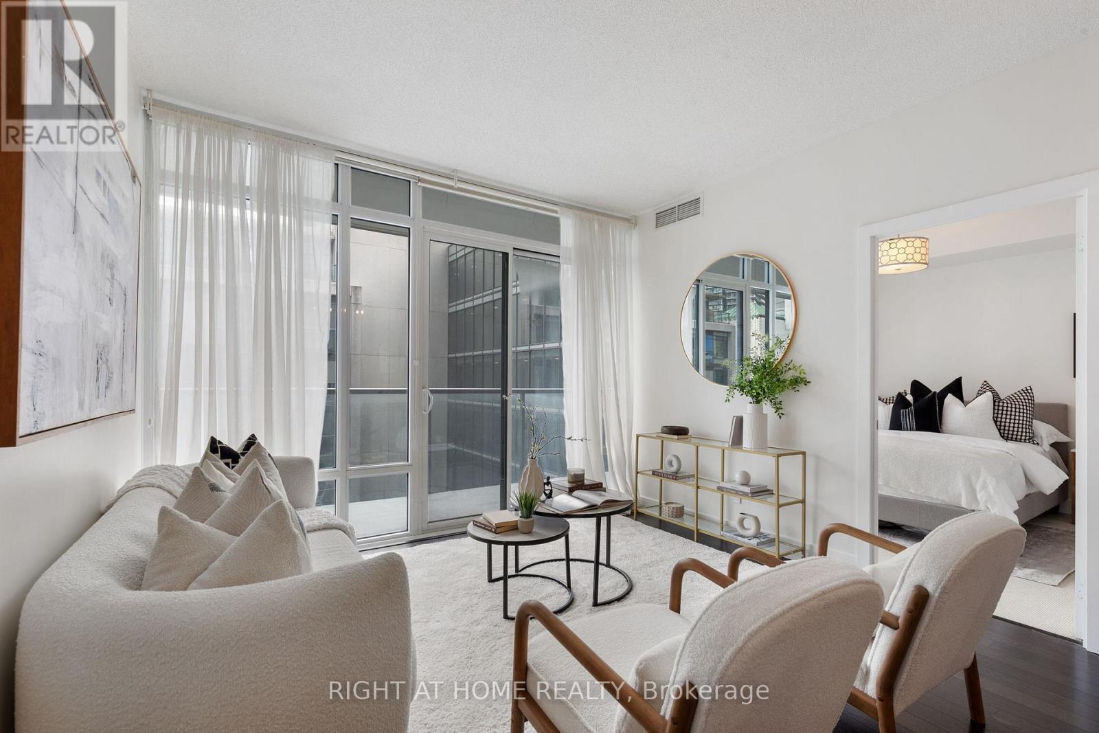 732 - 90 STADIUM ROAD, Toronto, Ontario