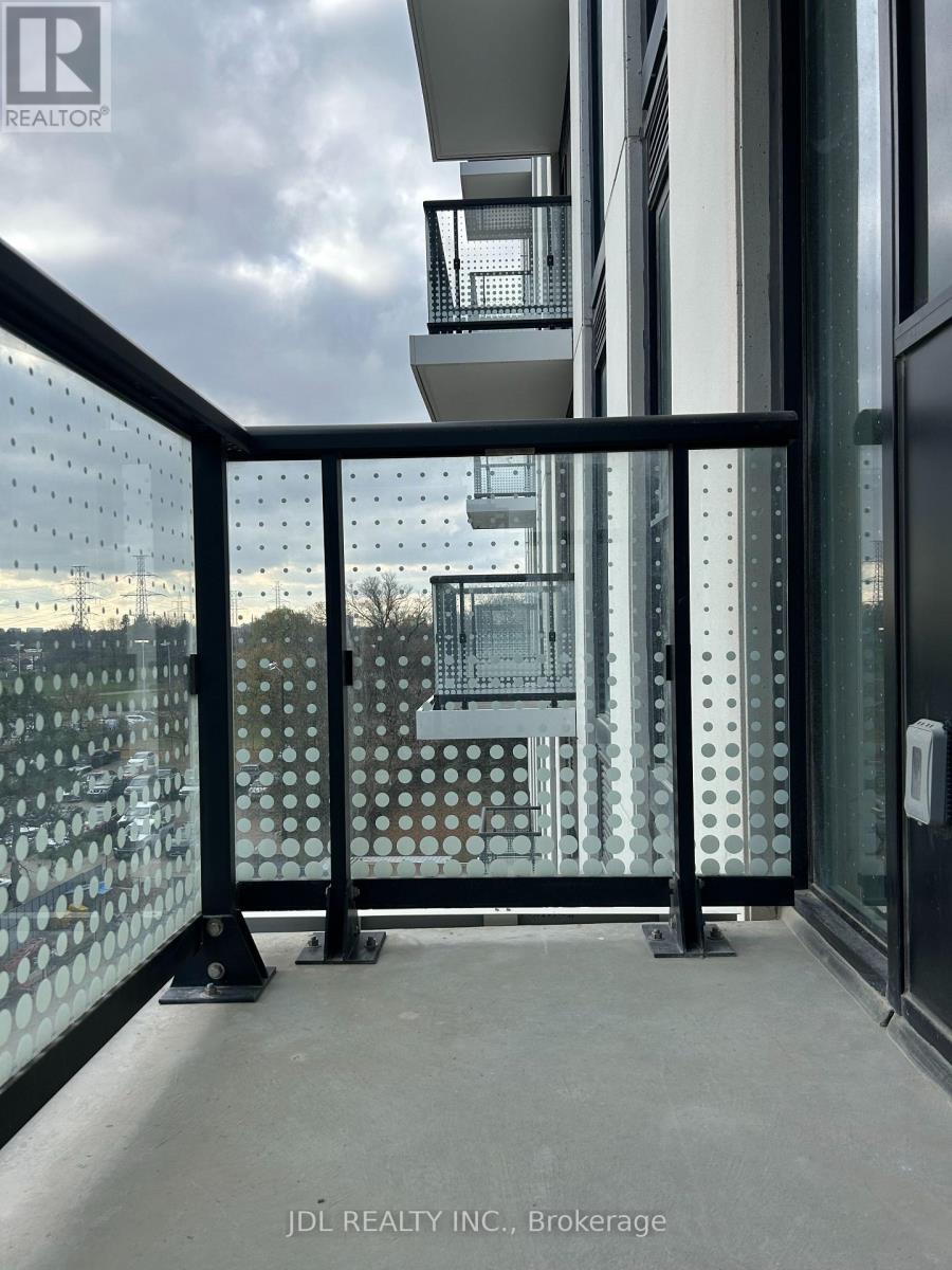 320 - 5858 Yonge St Street, Toronto, Ontario  M2M 3T3 - Photo 14 - C12557832