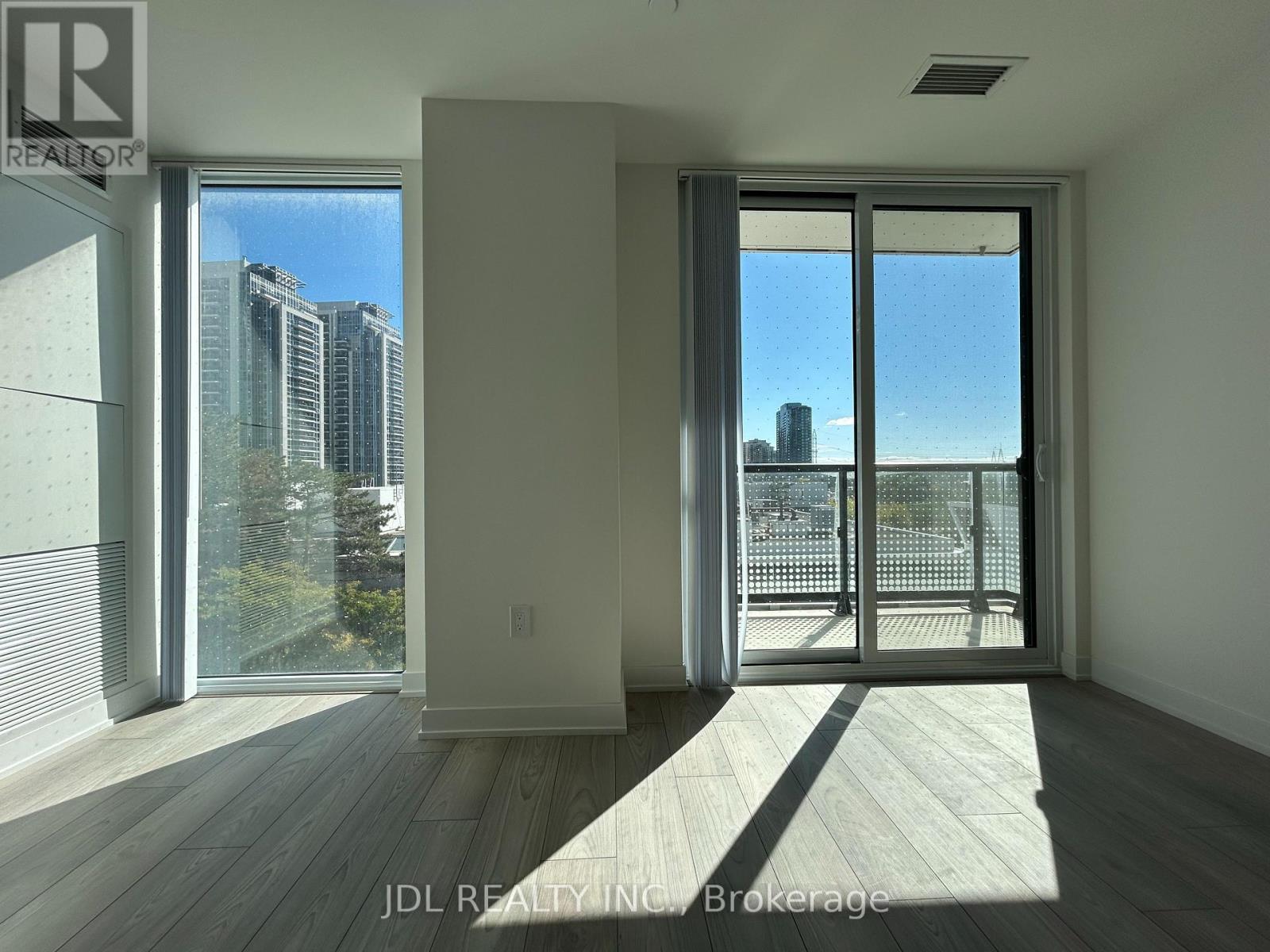 320 - 5858 Yonge St Street, Toronto, Ontario  M2M 3T3 - Photo 2 - C12557832