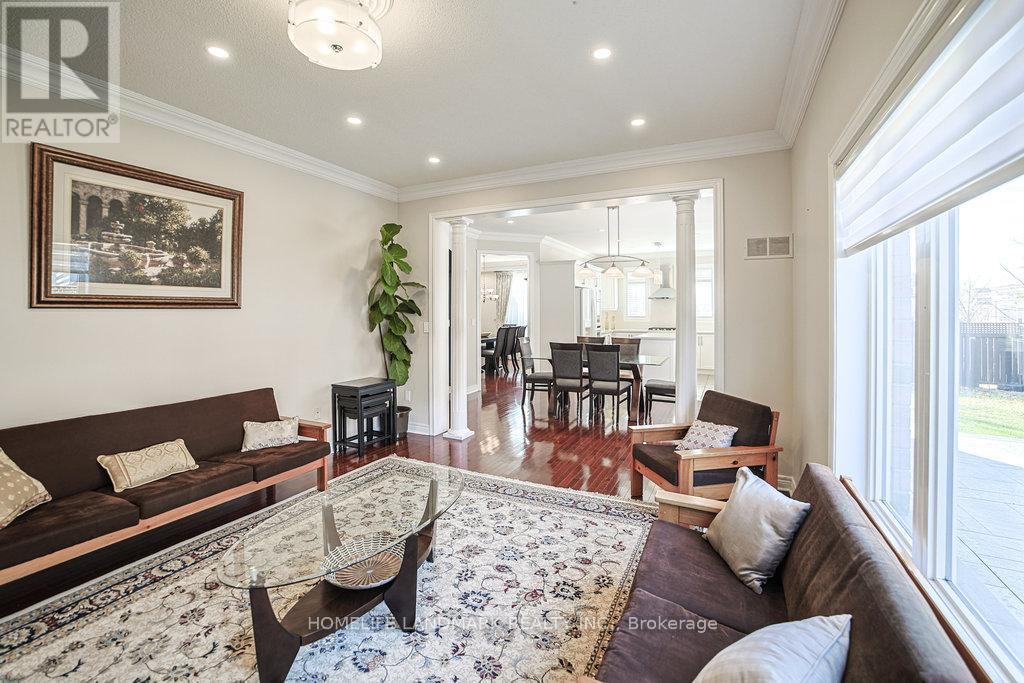 3565 Stonecutter Crescent S, Mississauga, Ontario  L5M 7N7 - Photo 14 - W12565076