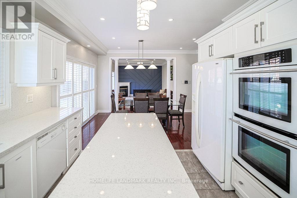 3565 Stonecutter Crescent S, Mississauga, Ontario  L5M 7N7 - Photo 11 - W12565076