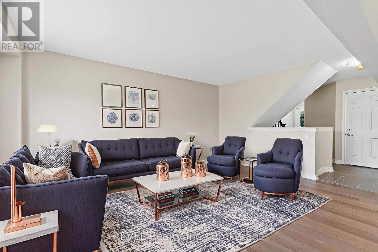 124 Roselawn Crescent, Welland, Ontario  L3C 0B7 - Photo 6 - X12565270