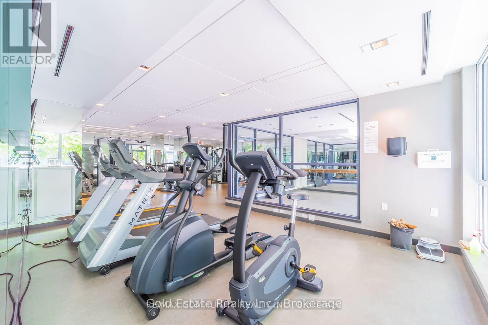 810 - 210 Simcoe Street, Toronto, Ontario  M5T 0A9 - Photo 12 - C12565268