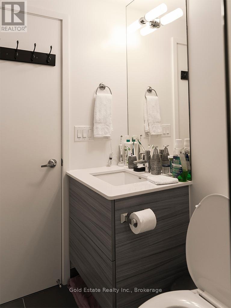 810 - 210 Simcoe Street, Toronto, Ontario  M5T 0A9 - Photo 20 - C12565268