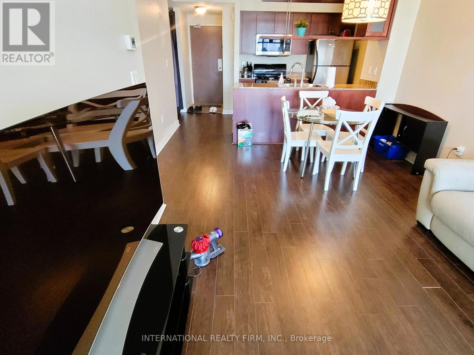 4008 - 35 Mariner Terrace, Toronto, Ontario  M5V 3V9 - Photo 16 - C12565278