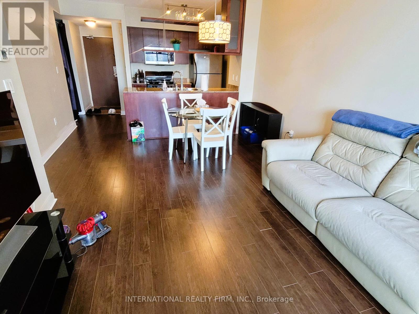 4008 - 35 Mariner Terrace, Toronto, Ontario  M5V 3V9 - Photo 17 - C12565278