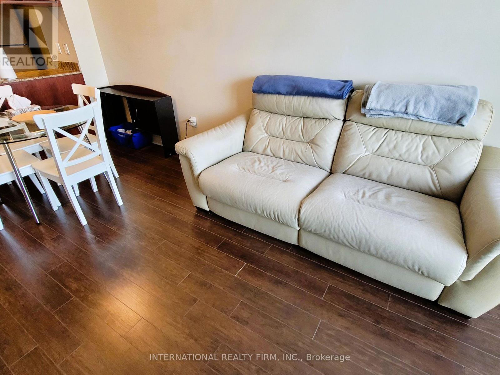 4008 - 35 Mariner Terrace, Toronto, Ontario  M5V 3V9 - Photo 18 - C12565278