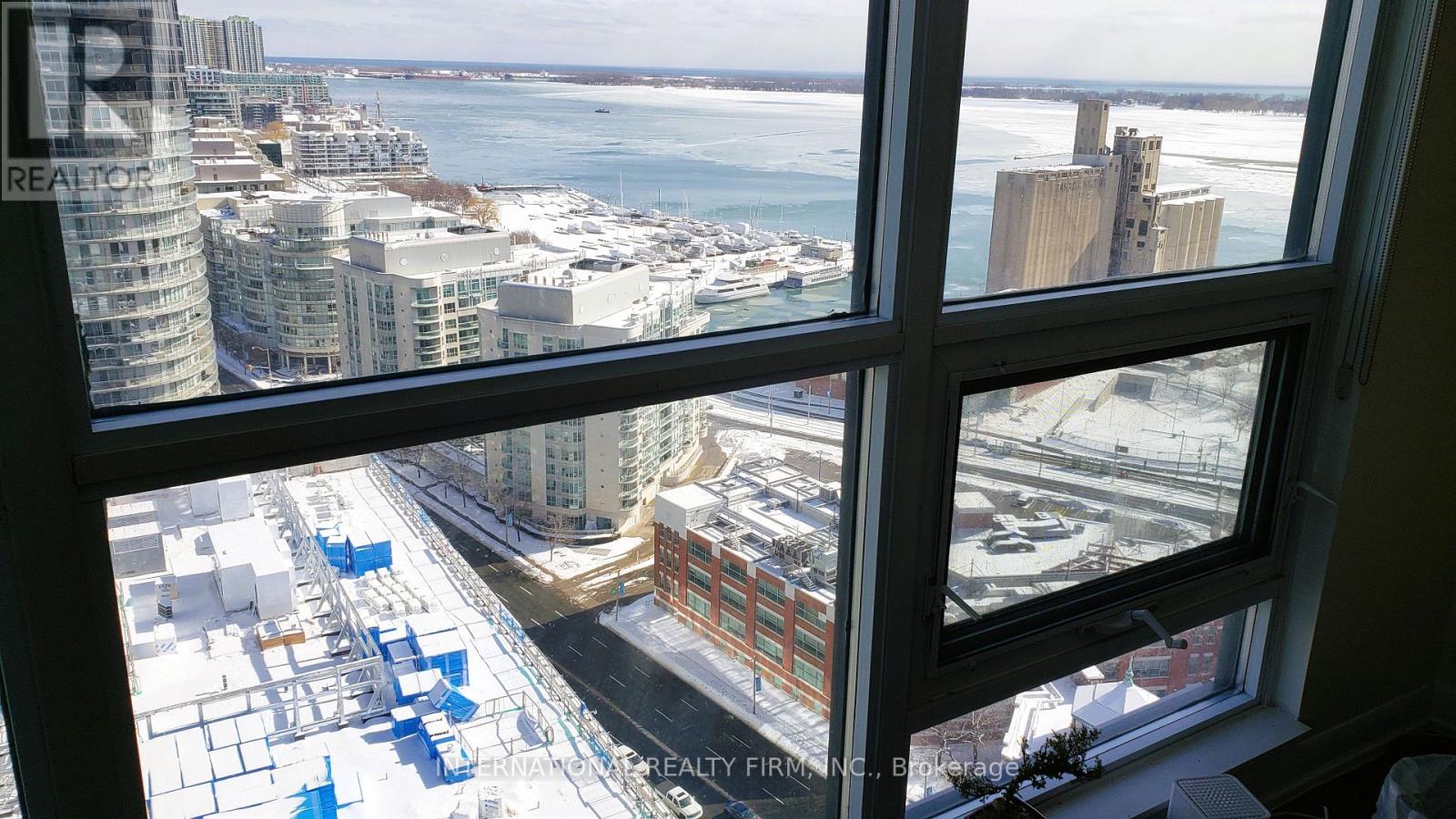 4008 - 35 Mariner Terrace, Toronto, Ontario  M5V 3V9 - Photo 22 - C12565278