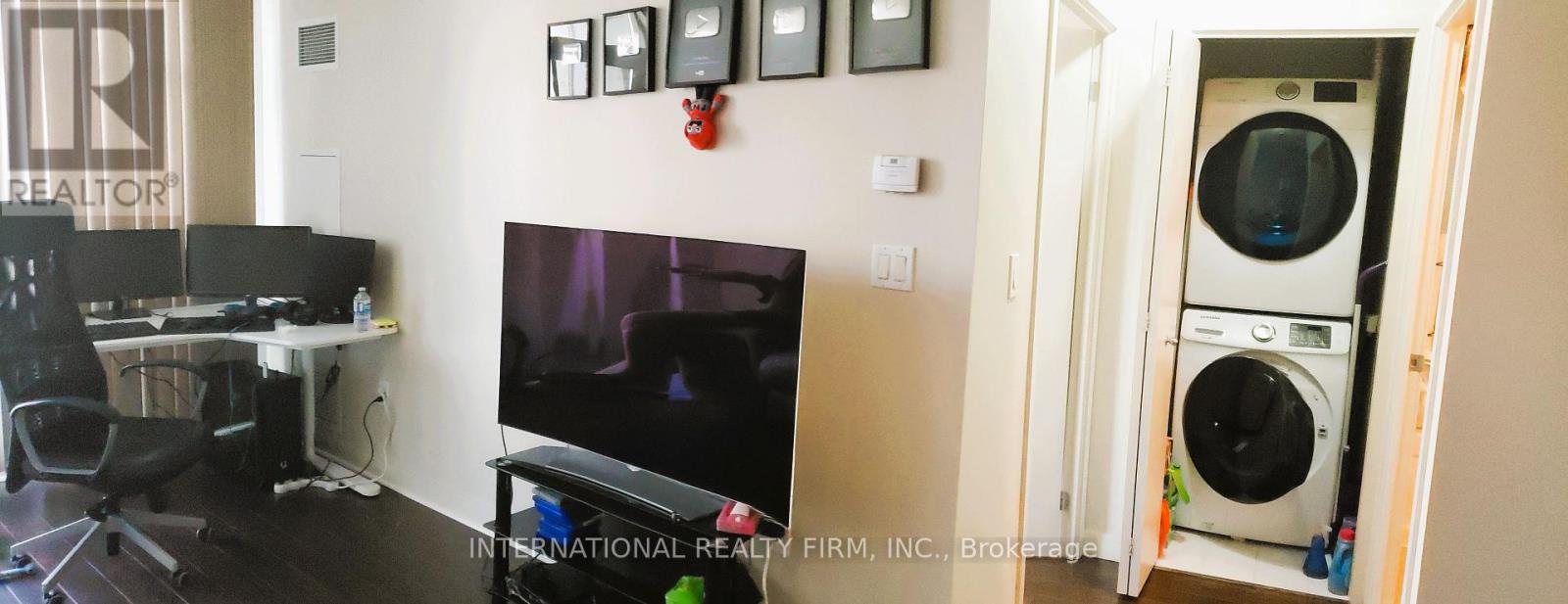 4008 - 35 Mariner Terrace, Toronto, Ontario  M5V 3V9 - Photo 24 - C12565278