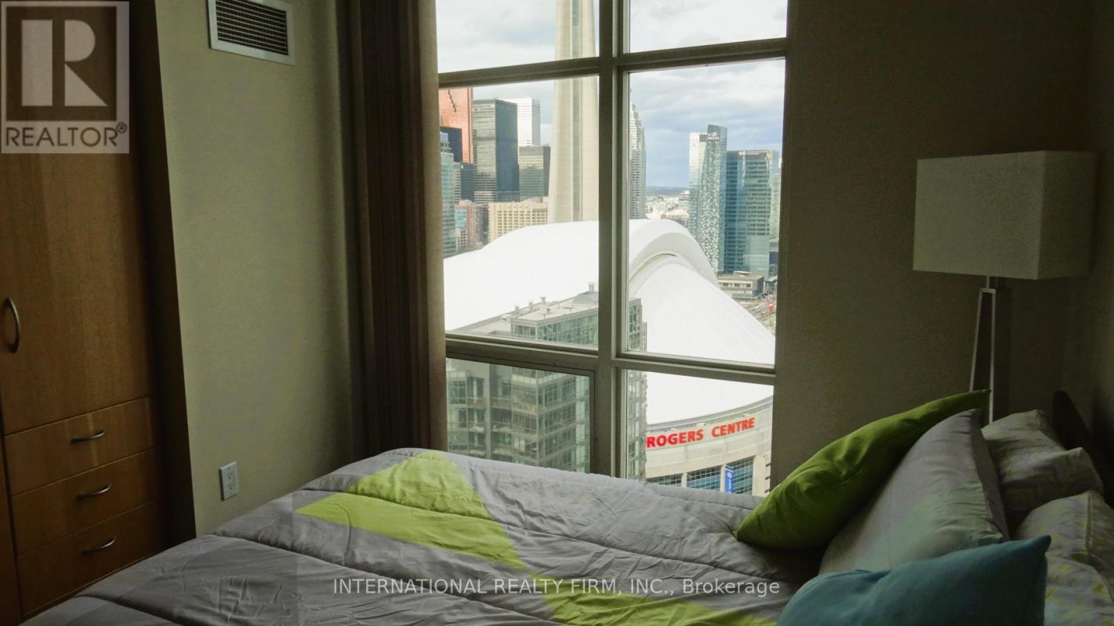 4008 - 35 Mariner Terrace, Toronto, Ontario  M5V 3V9 - Photo 28 - C12565278