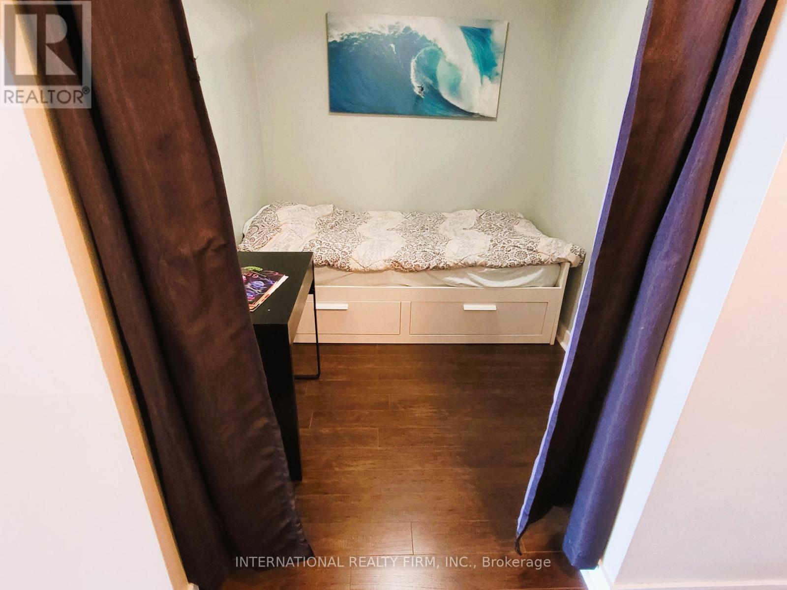 4008 - 35 Mariner Terrace, Toronto, Ontario  M5V 3V9 - Photo 9 - C12565278