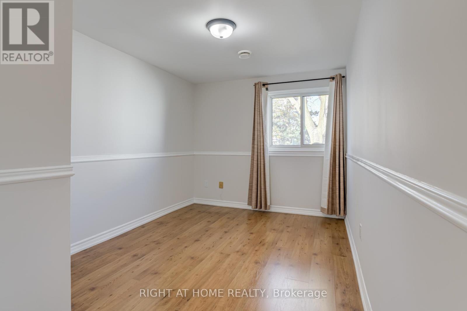 156 Woody Vine Way, Toronto, Ontario  M2J 4H6 - Photo 13 - C12565282