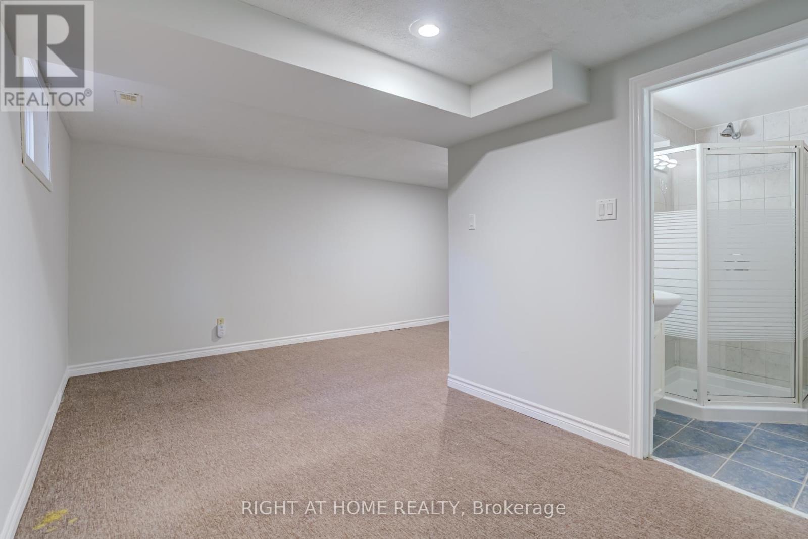 156 Woody Vine Way, Toronto, Ontario  M2J 4H6 - Photo 19 - C12565282