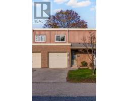 156 WOODY VINE WAY, Toronto, Ontario