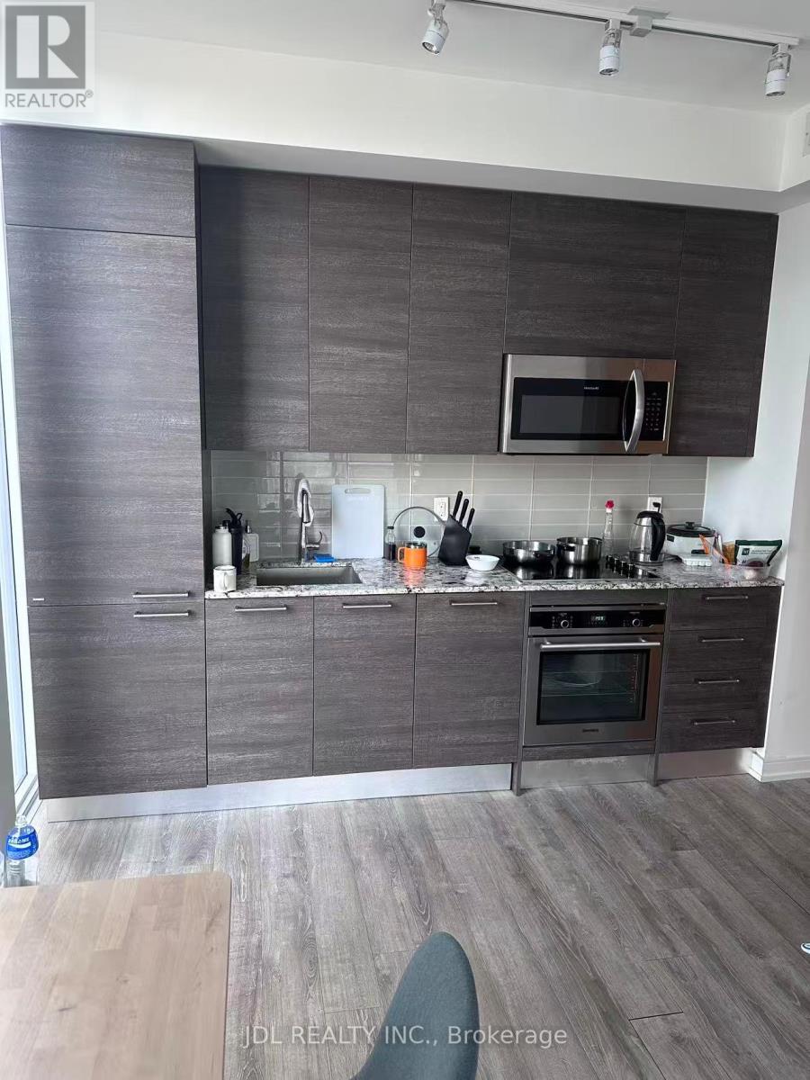 2207 - 28 Wellesley Street E, Toronto, Ontario  M4Y 0C4 - Photo 2 - C12565292