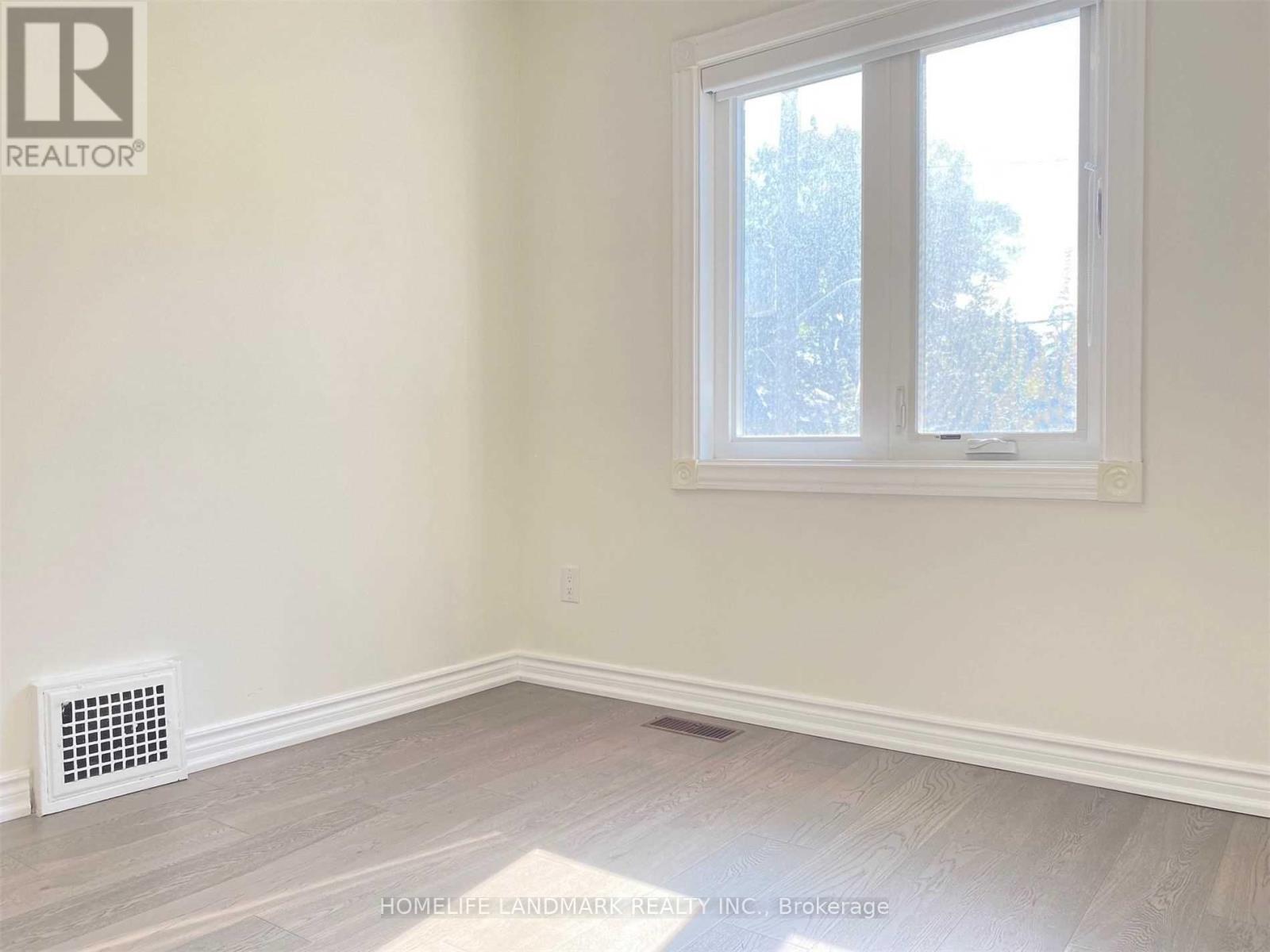 134 Manor Road E, Toronto, Ontario  M4S 1R6 - Photo 15 - C12565320