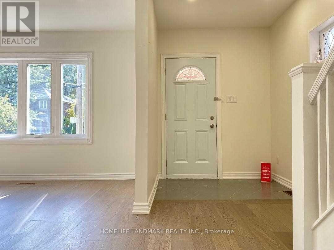 134 Manor Road E, Toronto, Ontario  M4S 1R6 - Photo 2 - C12565320