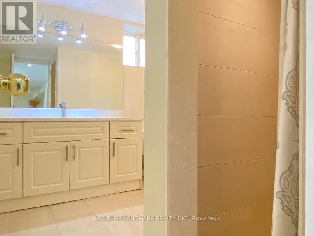 134 Manor Road E, Toronto, Ontario  M4S 1R6 - Photo 26 - C12565320