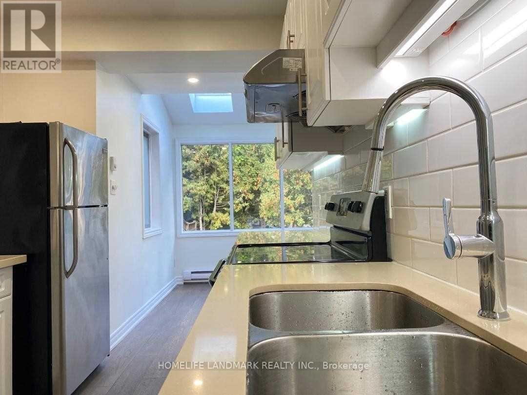 134 Manor Road E, Toronto, Ontario  M4S 1R6 - Photo 9 - C12565320