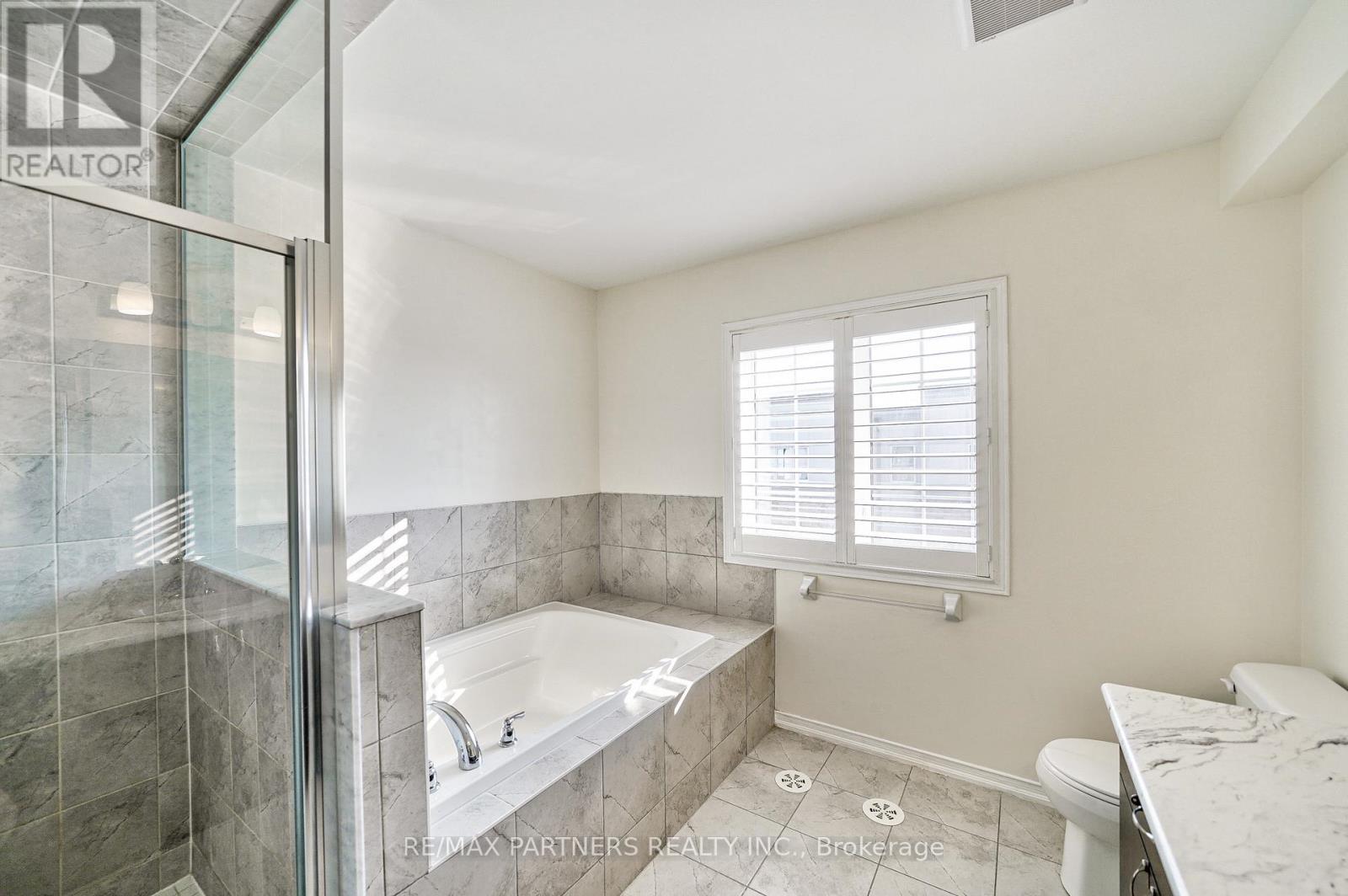 2615 Eaglesham Path, Oshawa, Ontario  L1L 0M7 - Photo 20 - E12565242