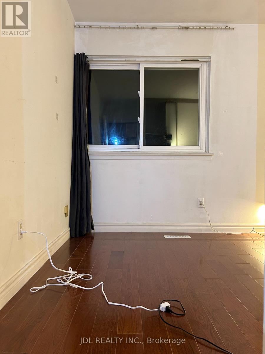 #17 - 2451 Bridletowne Circle, Toronto, Ontario  M1W 2Y4 - Photo 5 - E12565250