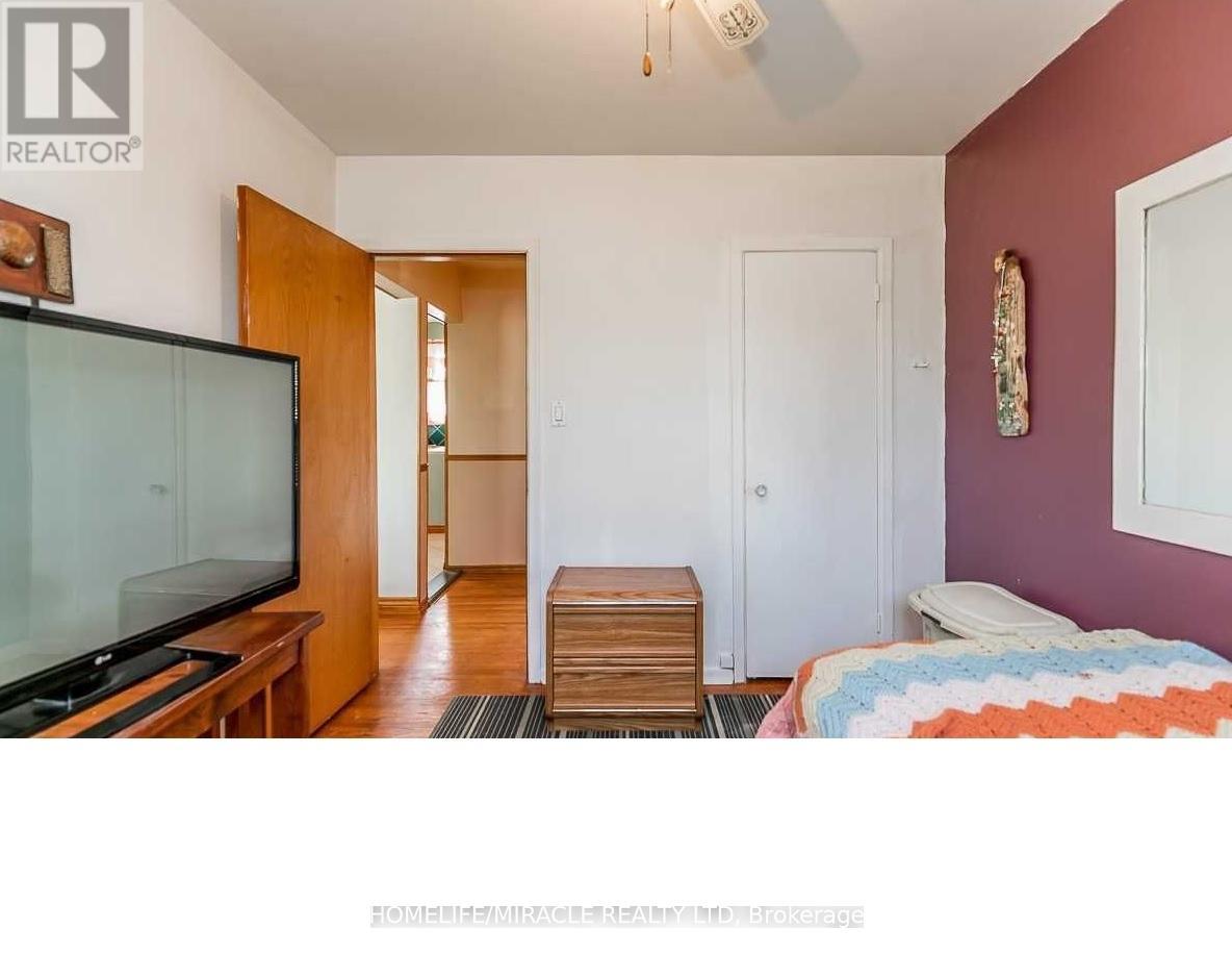 Main Floor - 24 Clementine Square, Toronto, Ontario  M1G 2V7 - Photo 10 - E12565252