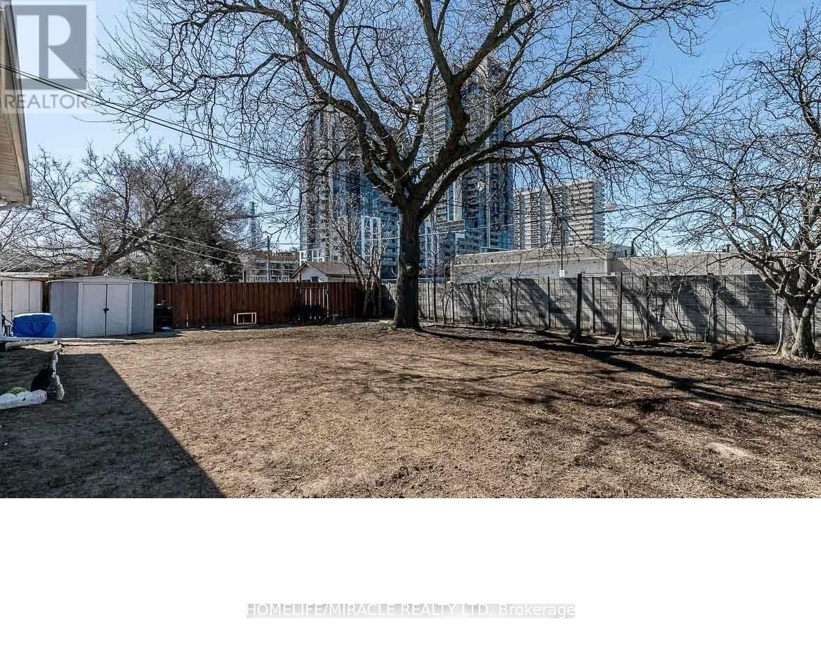 Main Floor - 24 Clementine Square, Toronto, Ontario  M1G 2V7 - Photo 14 - E12565252