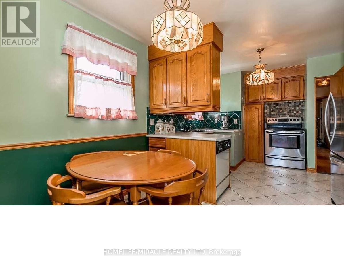 Main Floor - 24 Clementine Square, Toronto, Ontario  M1G 2V7 - Photo 8 - E12565252