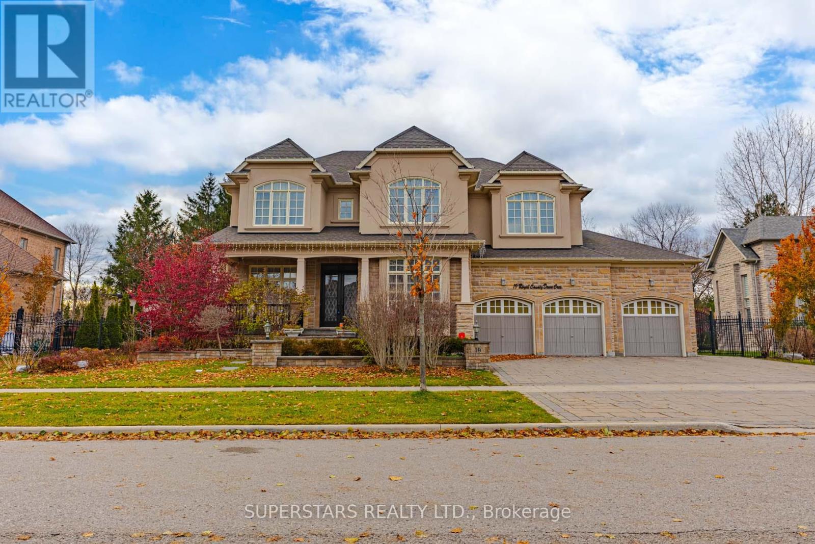 19 Royal County Down Crescent, Markham, Ontario  L6C 0K1 - Photo 1 - N12565248